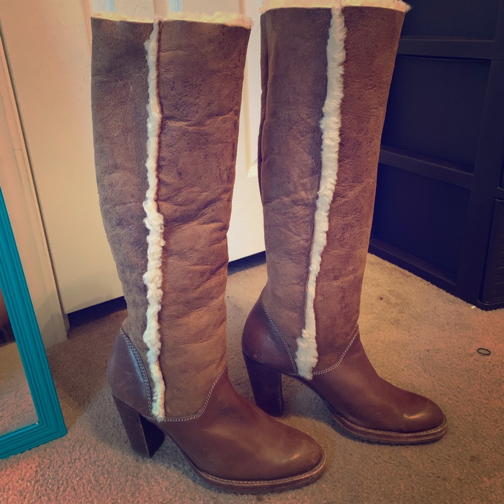 Comfy Leather and Wool Boots 8.5
